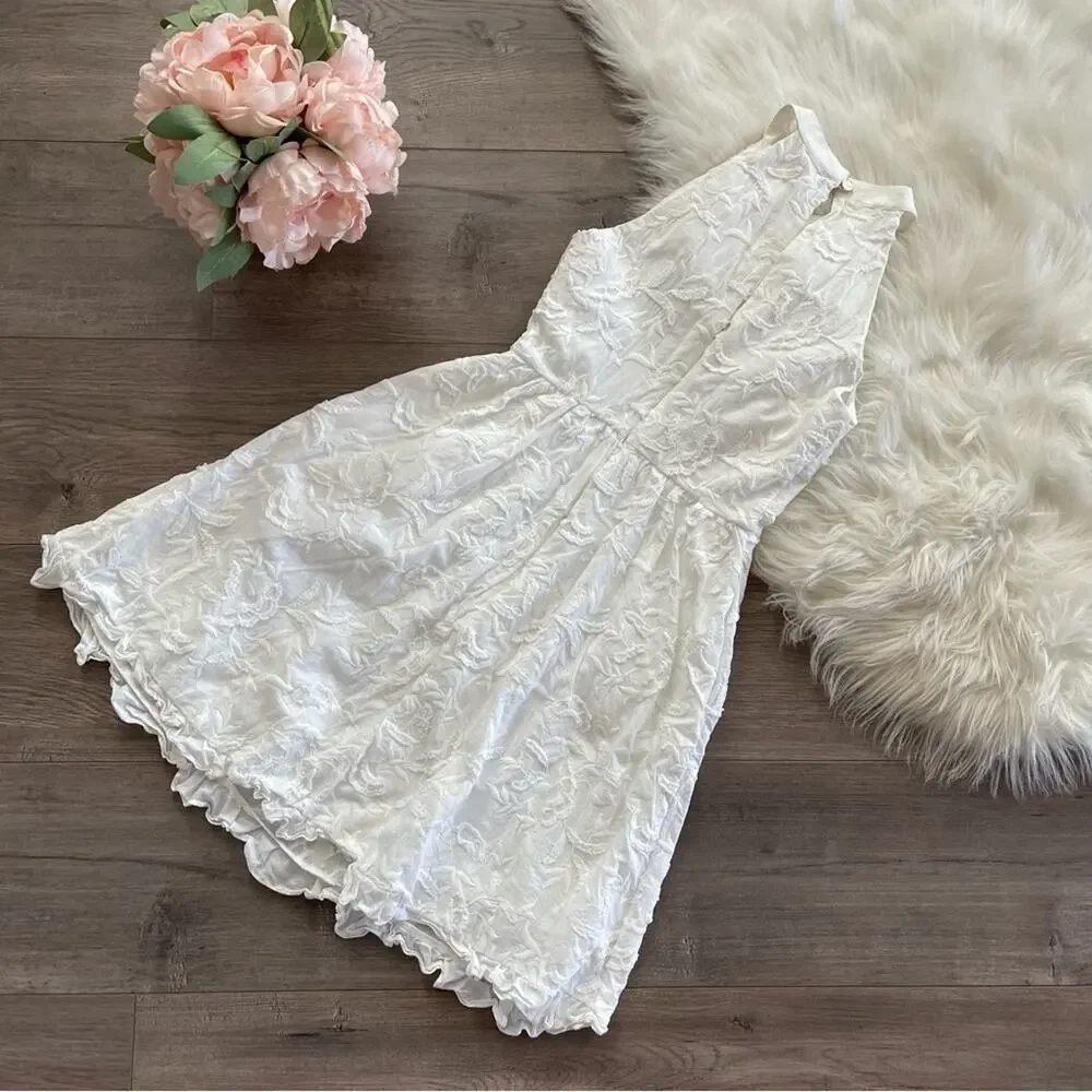 Ted Baker Lorene White Floral Embroidered Halter‎ Fit & Flare Dress - Picture 6 of 9